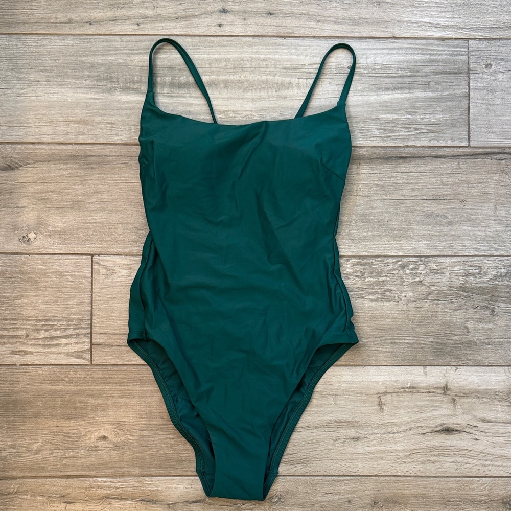 NWT Shade & Shore Emerald Green Strappy Back One-Piece Swimsuit